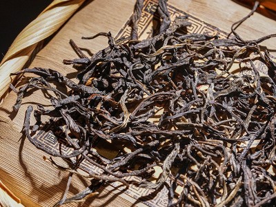 曼松老生茶 九十年代竹筐老生散200克散茶云南普洱茶生茶散料贡茶图4