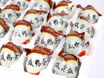 高邮土特产双黄咸鸭蛋整箱双黄蛋流油真空包装批发咸鸭蛋节日礼品图5
